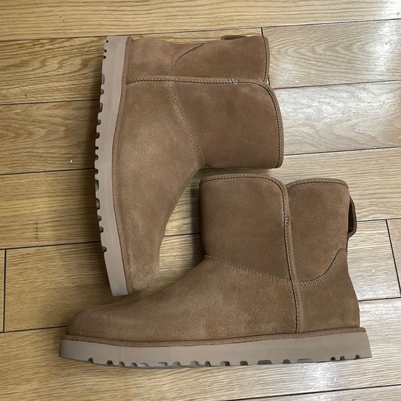 UGG Shoes - UGG Cory II boots -NWOT
